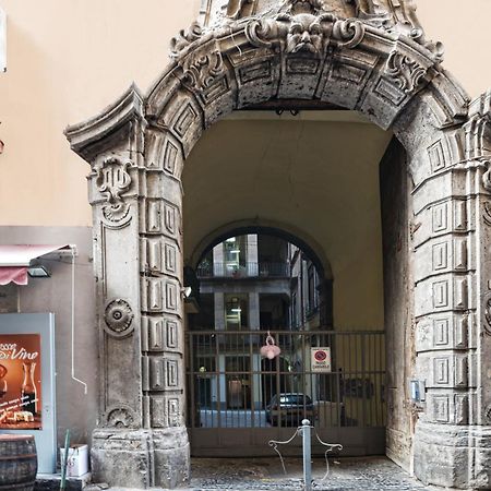 Arthouse Lady Marys Tribunali Luxury Suite Naples Extérieur photo